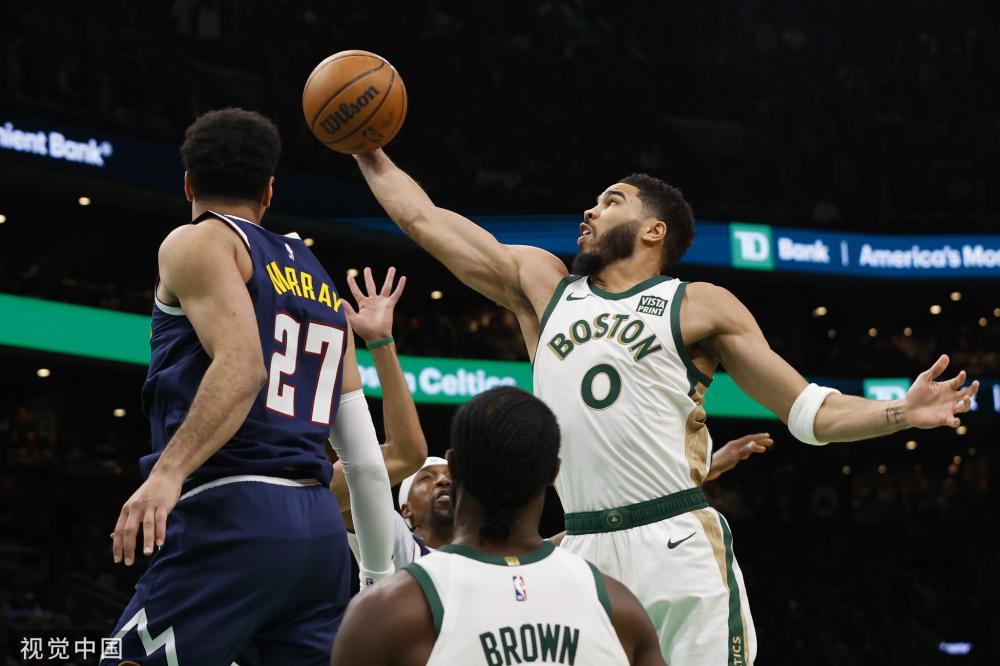 完全凭借自 完全凭借自